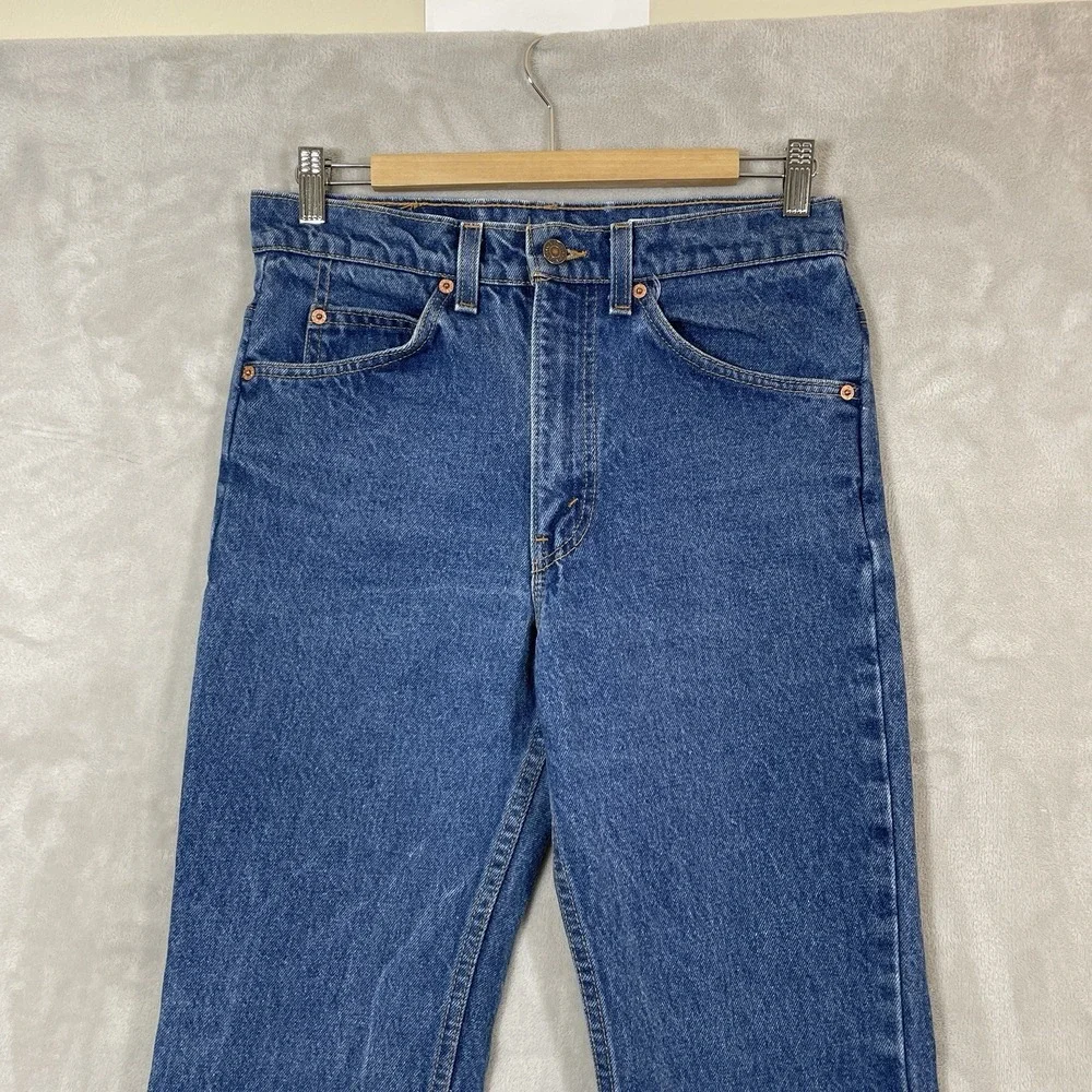 Levis small bleach